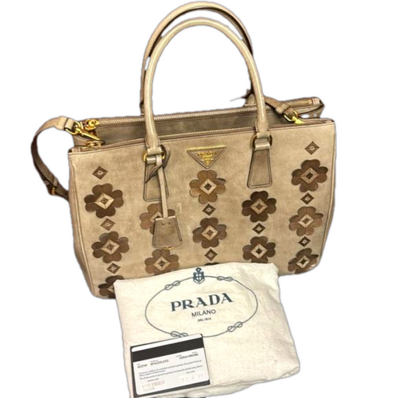 PRADA SPAZZOLATO Floral Tote Handbag - Picture 10 of 10